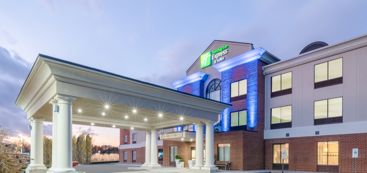 Holiday Inn Express & Suites Tappahannock