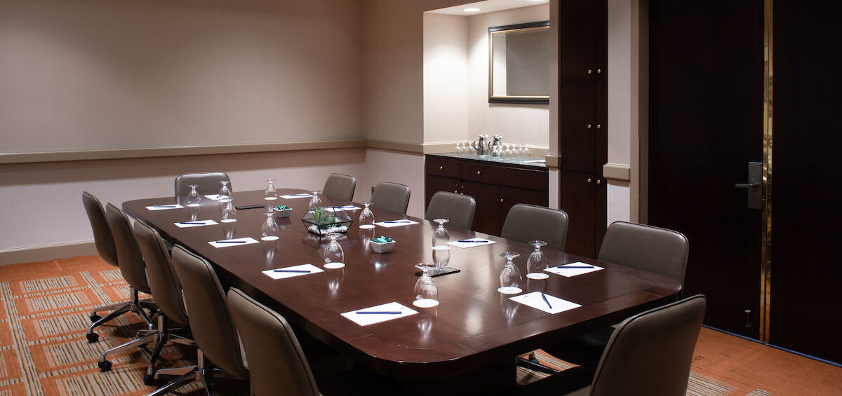 Doubletree Plymouth Boardroom