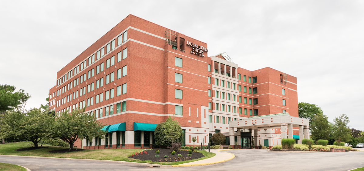 Doubletree Plymouth Exterior