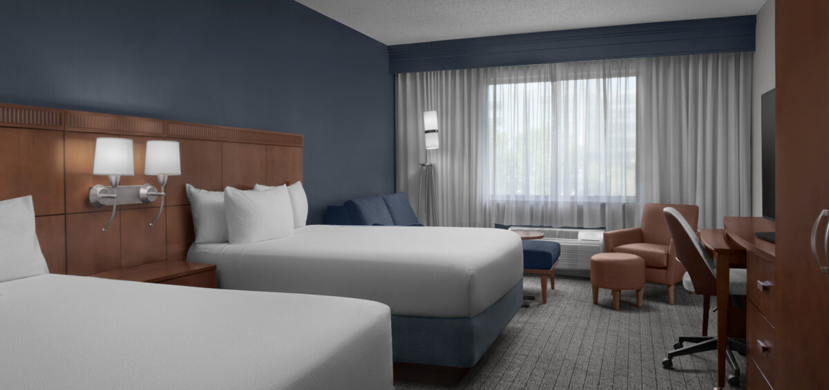 6 PHLGV Queen Extended