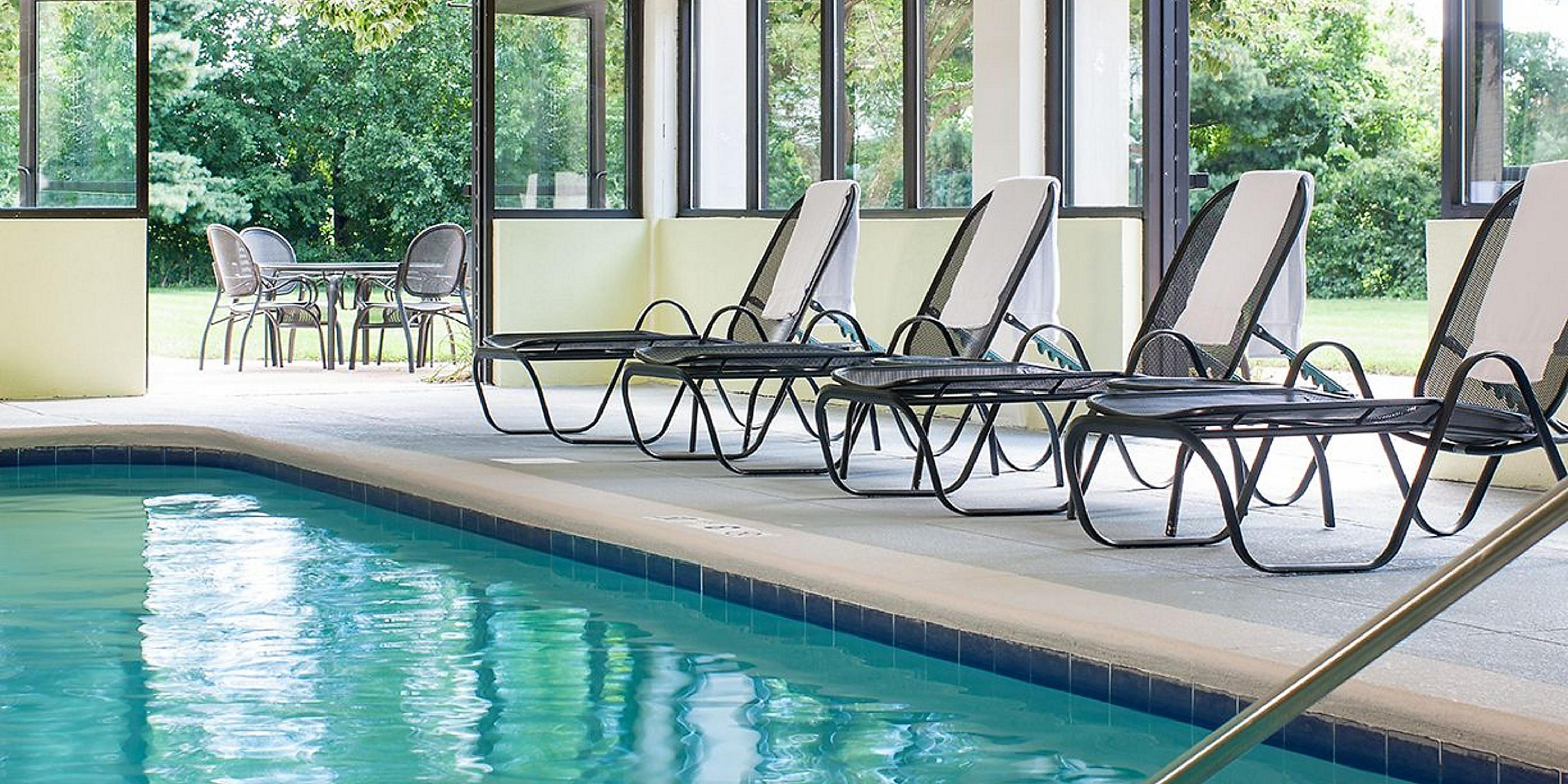 Holiday Inn Hartford Downtown Pool